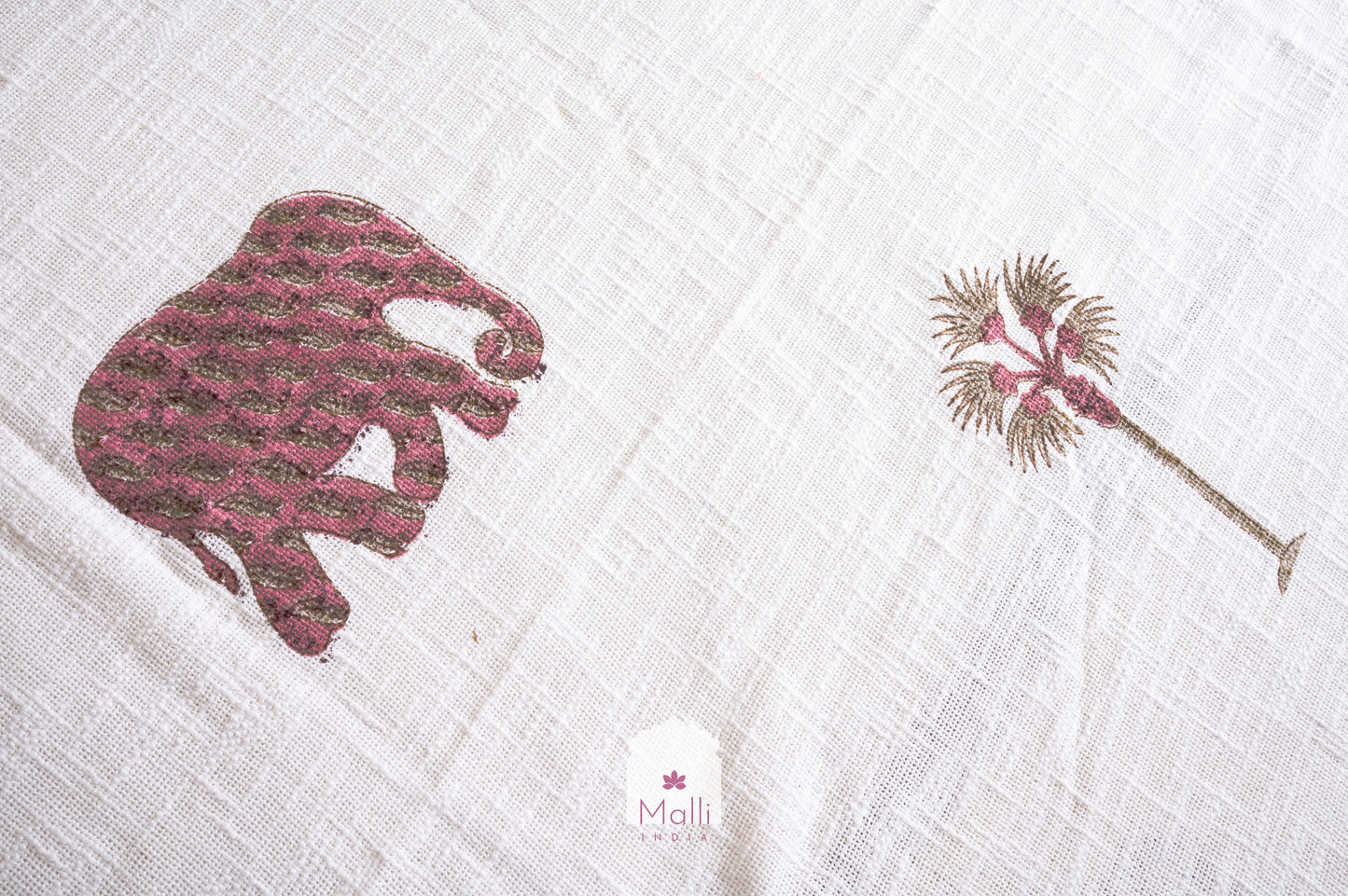 Pink elephant & palm bedcover in slub cotton