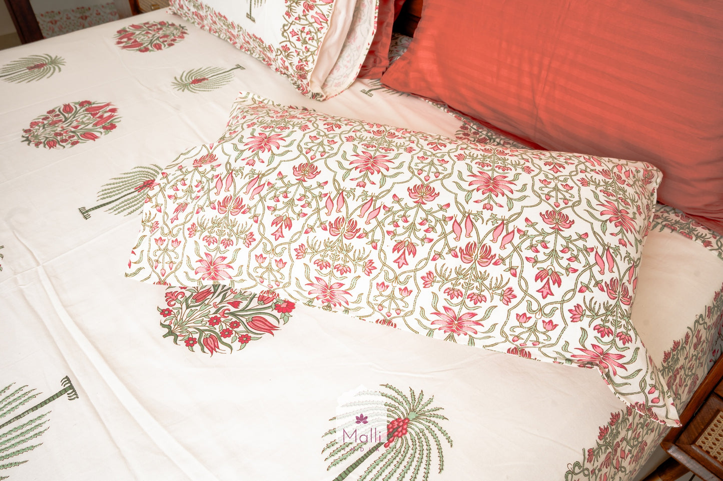 Gulabi baagh - Pure cotton double bedsheet handblock printed (Super king)