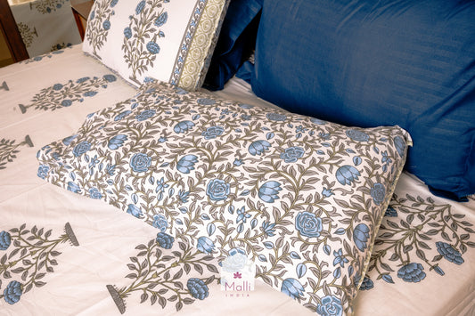 Blue chrysanthemum - Pure cotton double bedsheet handblock printed (Super king)