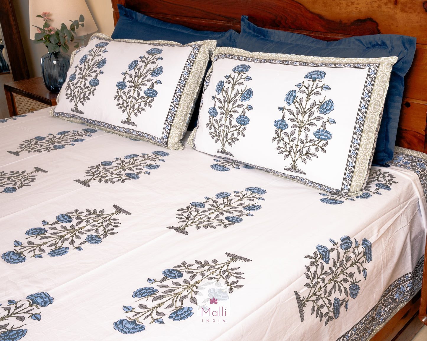 Blue chrysanthemum - Pure cotton double bedsheet handblock printed (Super king)