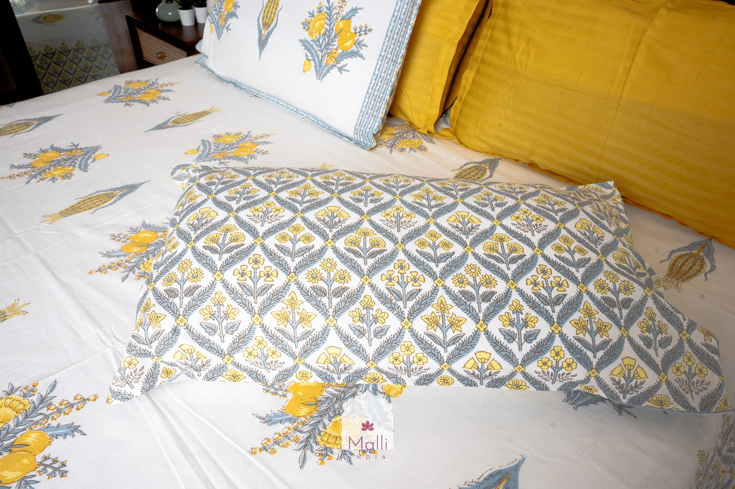 Peela bageecha - Pure cotton double bedsheet handblock printed (Super king)