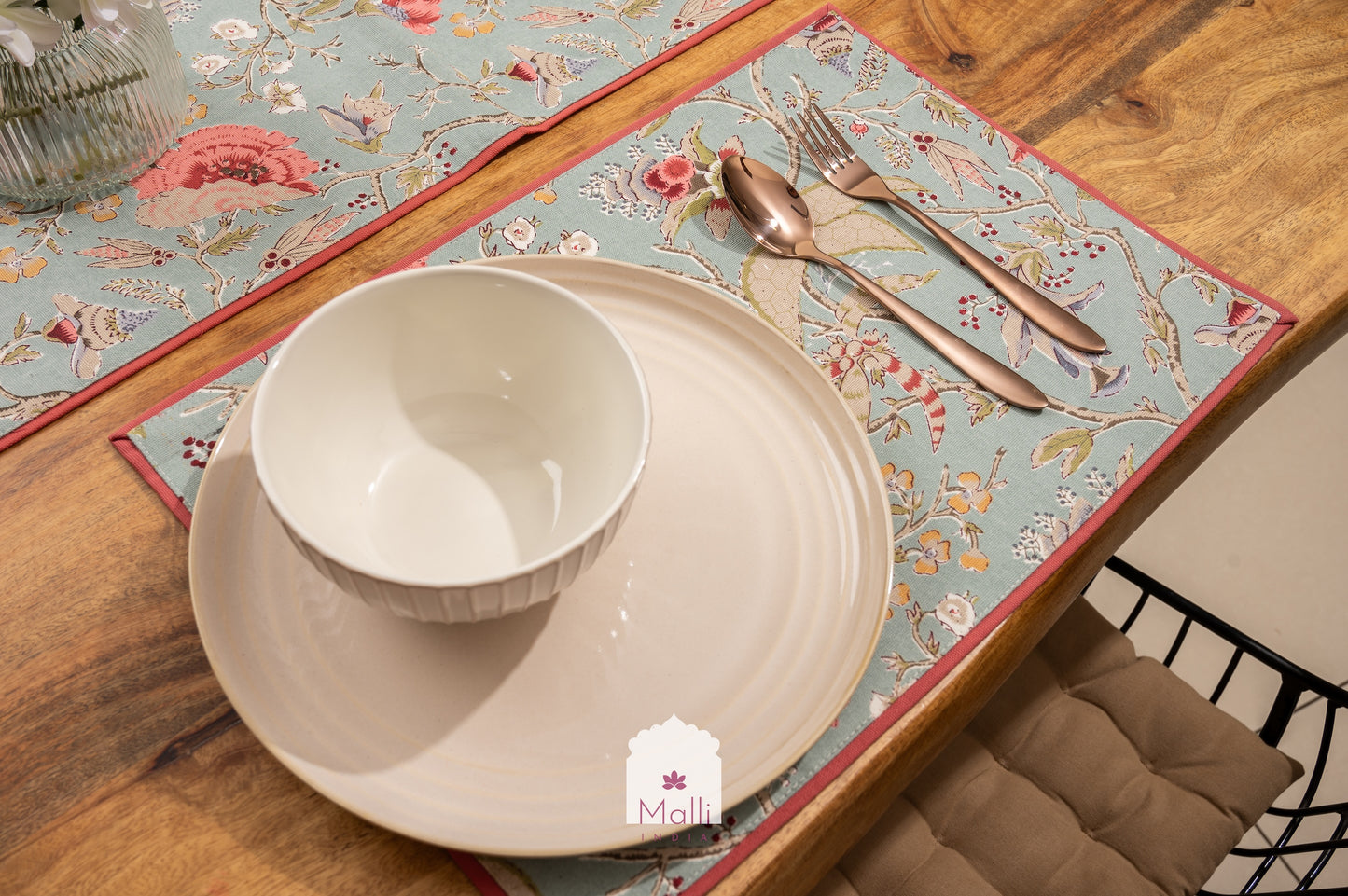 Pink & grey - Runner & placemat set for 6 seater