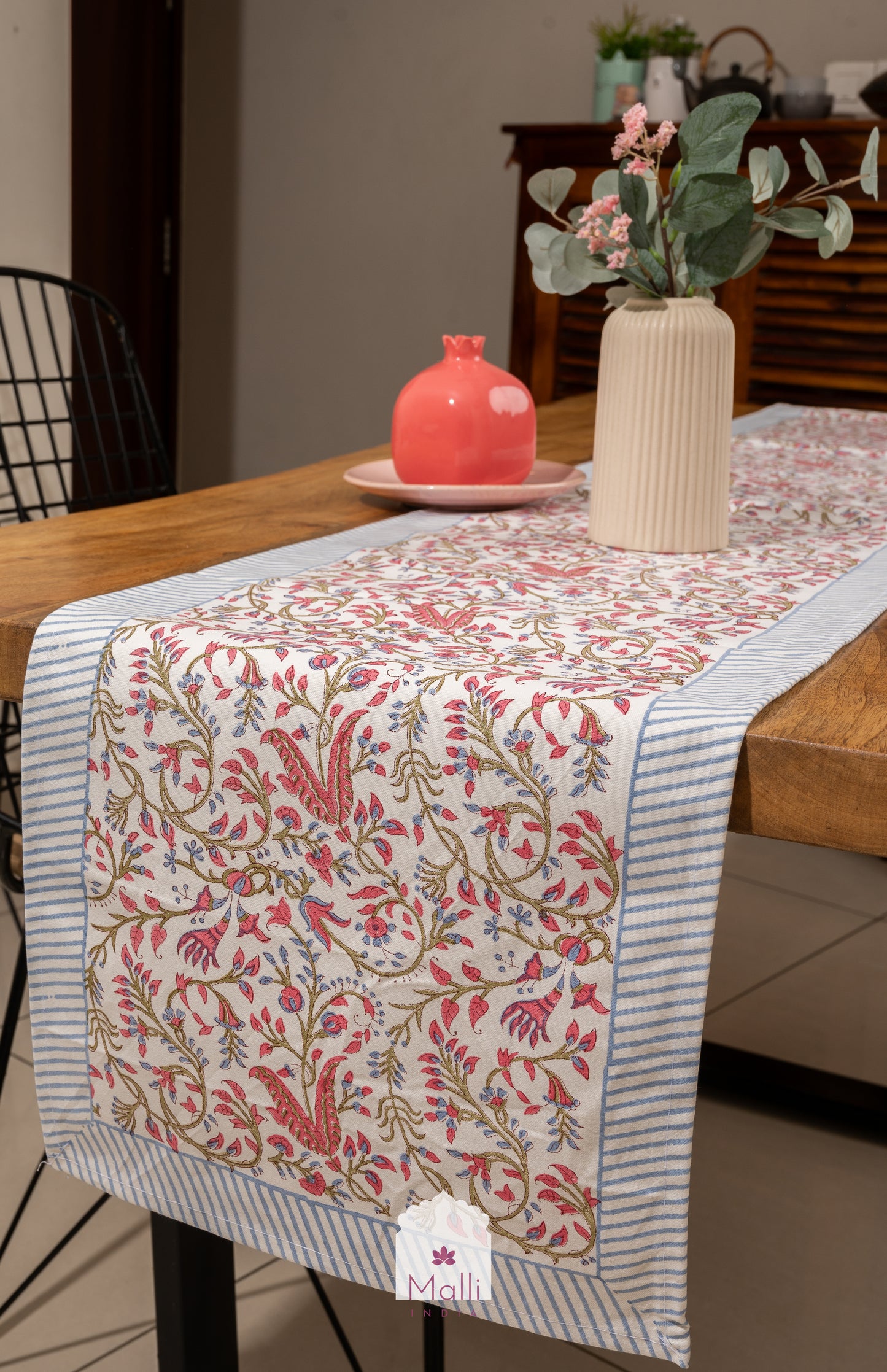 Laal baagh jaal with blue border - 6 seater runner in canvas cotton