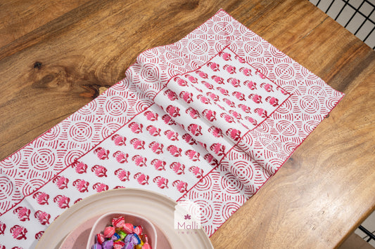 Pink & red buti - 6 seater runner in canvas cotton