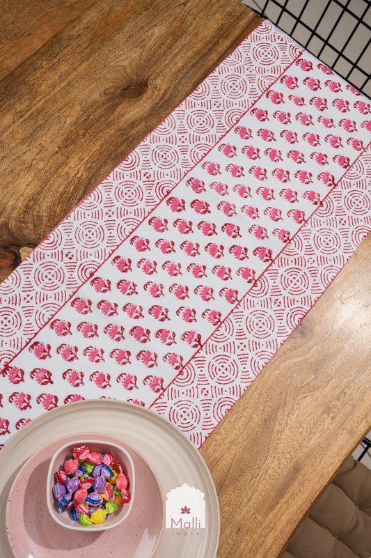 Pink & red buti - 6 seater runner in canvas cotton