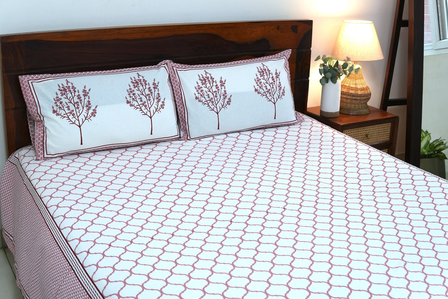 Cherry red jharokha - Pure cotton King / Queen size double bedsheet
