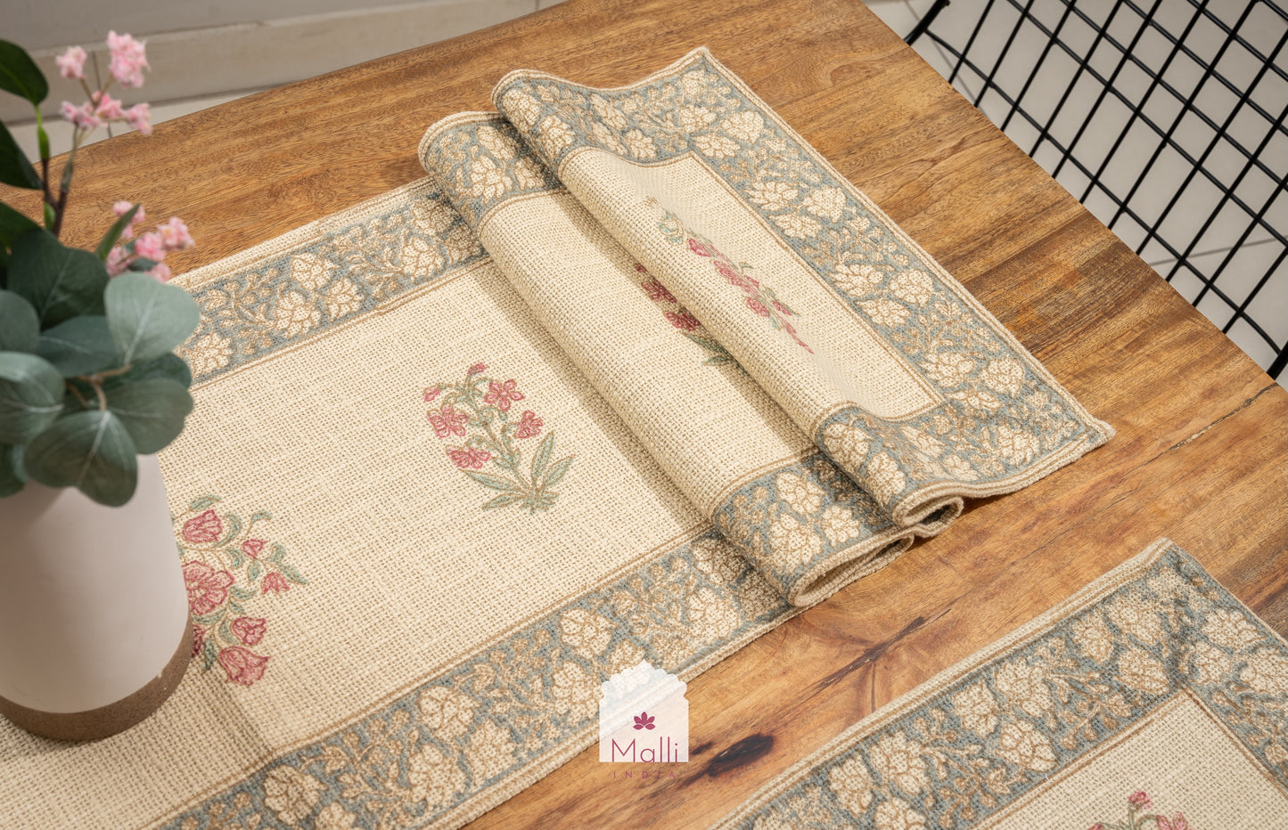 Pink & red florals - Runner, placemat & napkin set for 6 seater