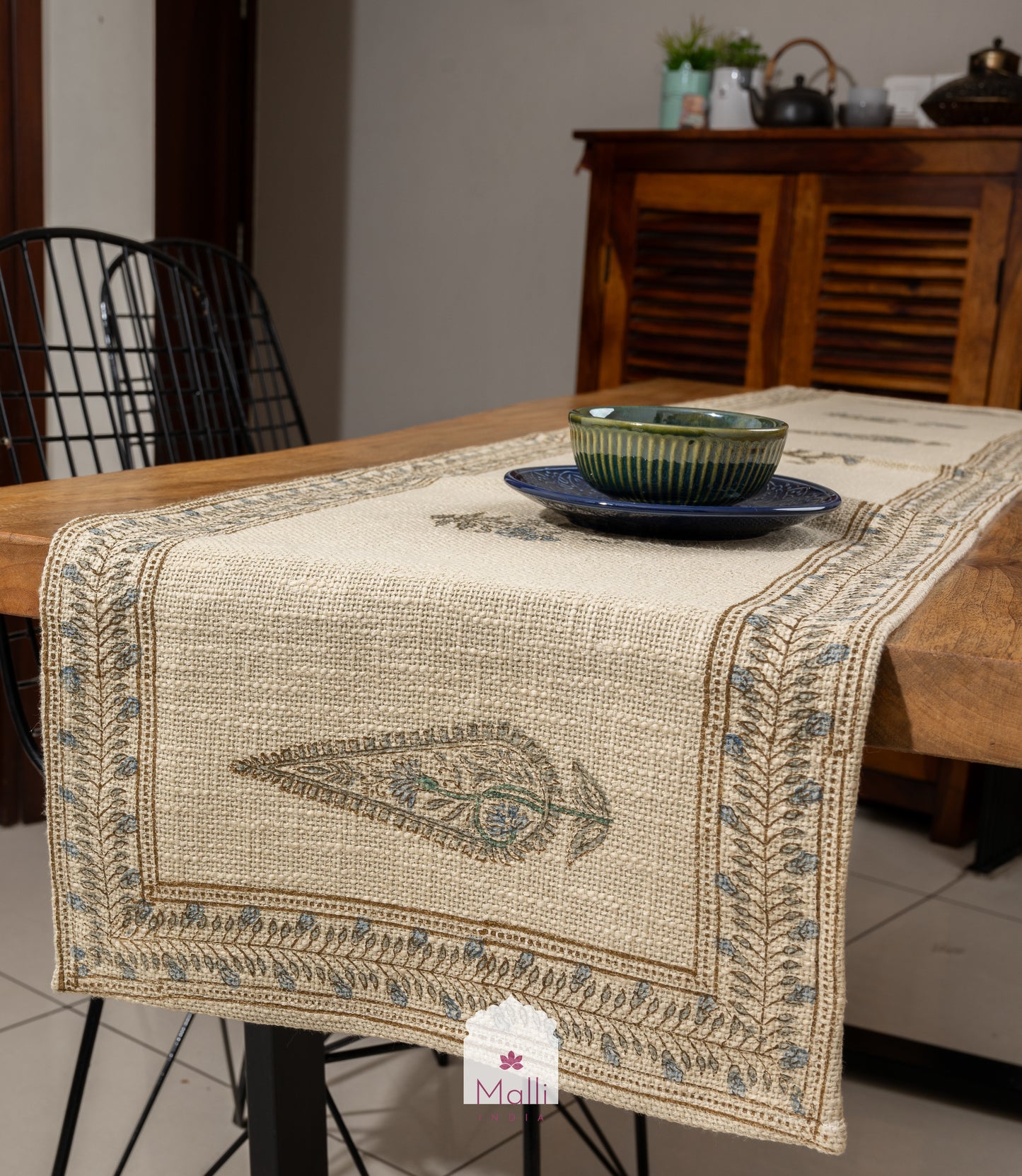 Blue daisy - 6 seater runner in jute cotton