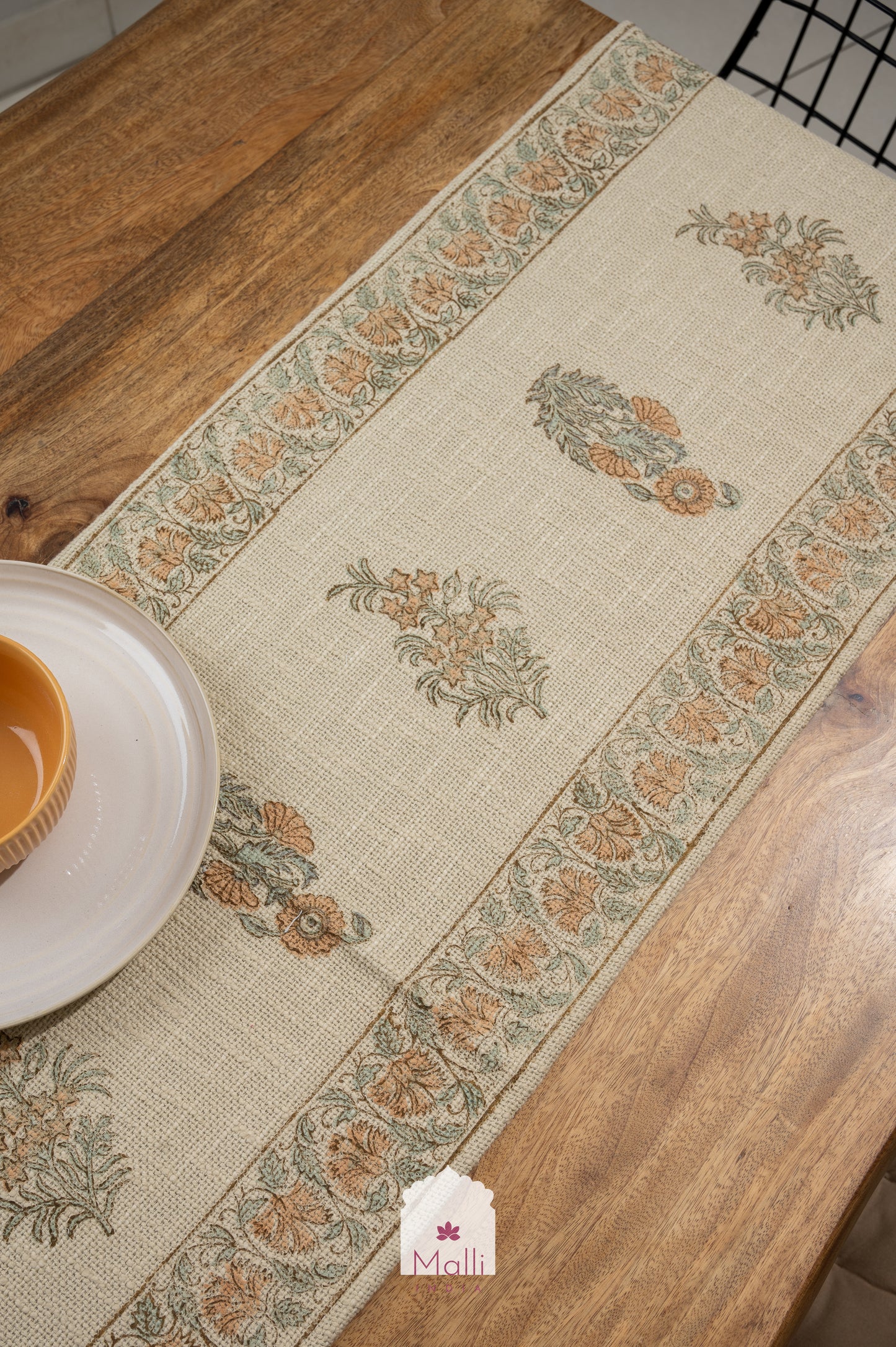 Rust bloom - 6 seater runner in jute cotton