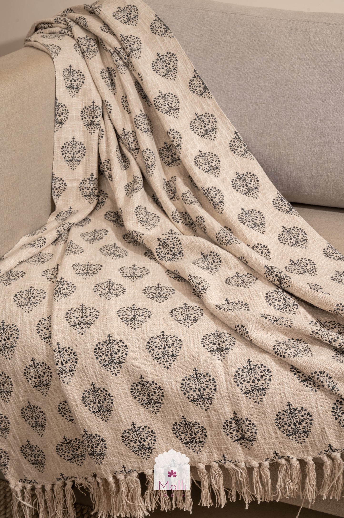 Grey leaf buti - Handblock printed sofa throw