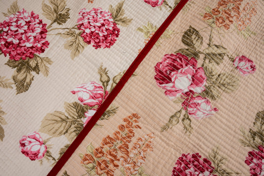 Rose gardens with beige pillow case - Quilted reversible bedcover in pure cotton