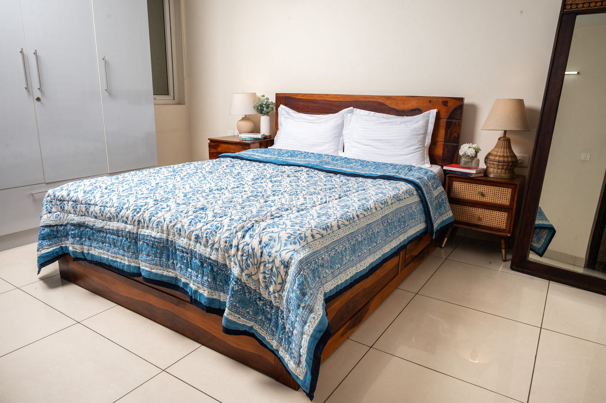 Sky bloom - Handblock printed pure mulmul cotton reversible quilt / Jaipuri rajai