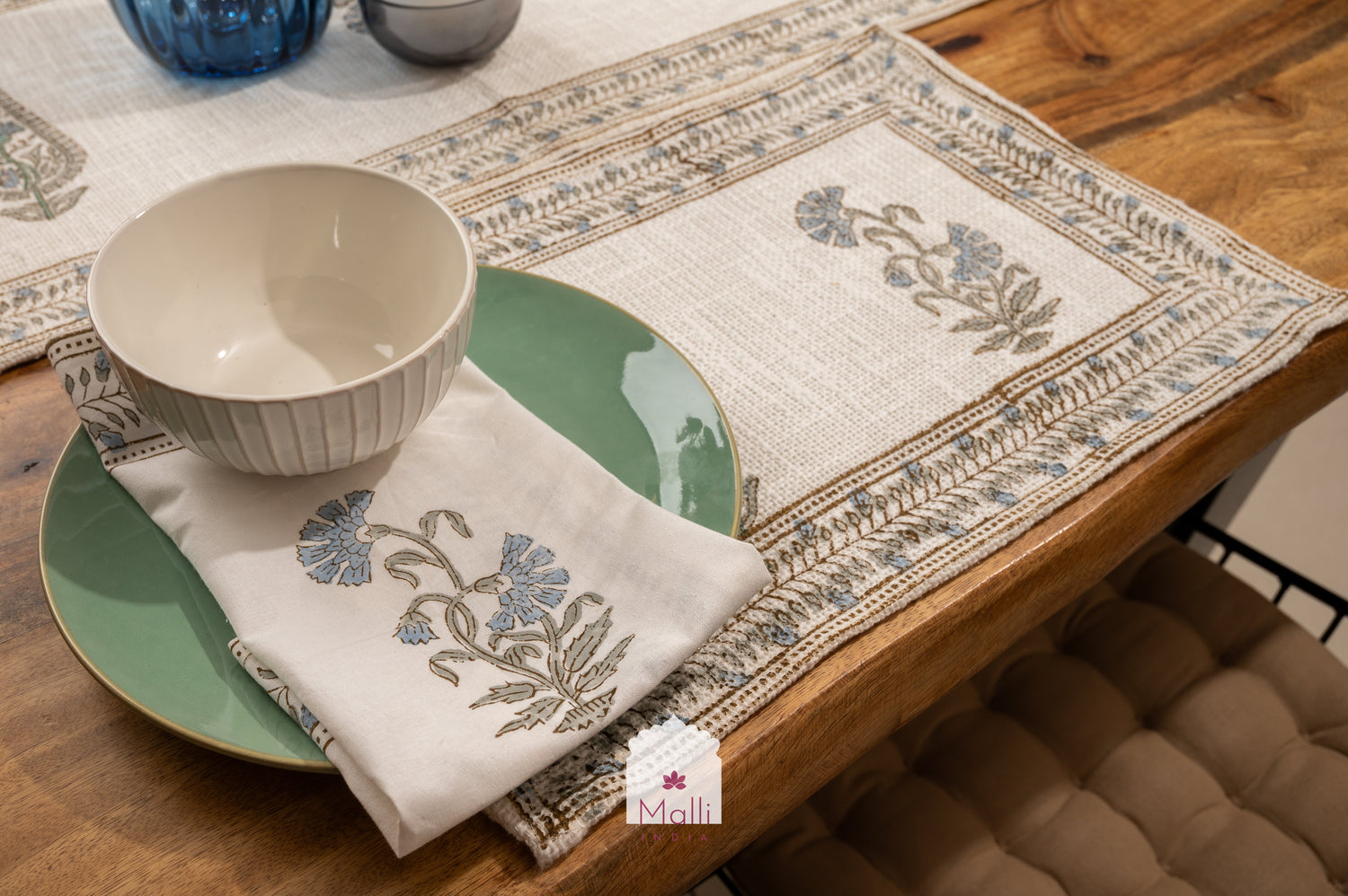 Table Runners Set