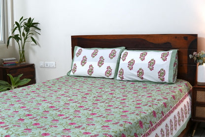 Garden of roses - Pure cotton King / Queen size double bedsheet
