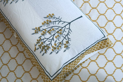 Beige jharokha - Pure cotton King / Queen size double bedsheet