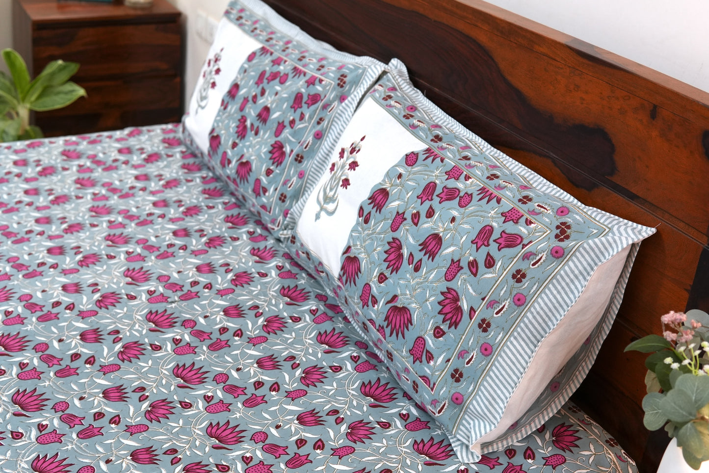 Lotuses on grey - Pure cotton King / Queen size double bedsheet