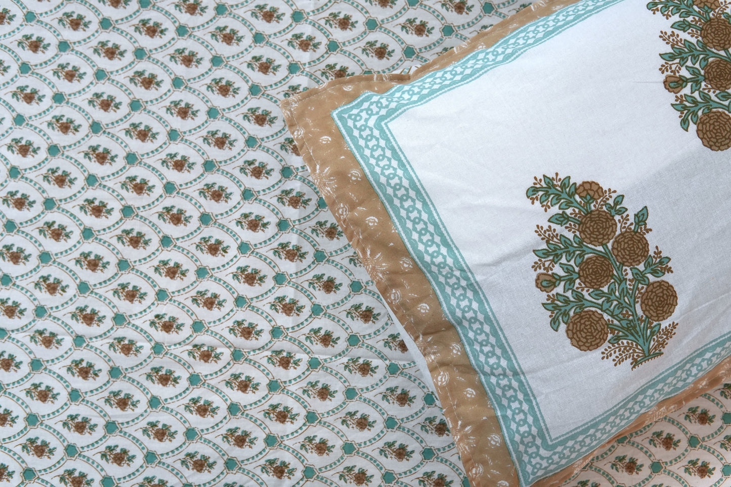 Buti in jaal design - Pure cotton King / Queen size double bedsheet