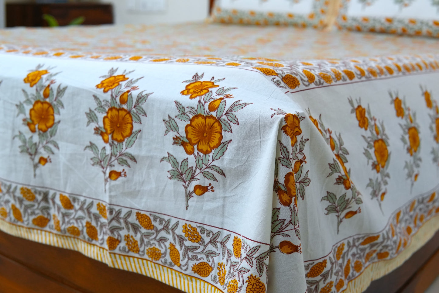 Mustard florals - Pure cotton King / Queen size double bedsheet