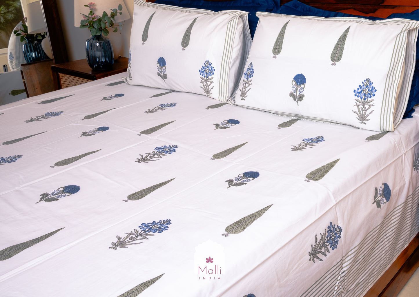 Blue madhumalti flowers buti - Pure cotton double bedsheet handblock printed (Super king)