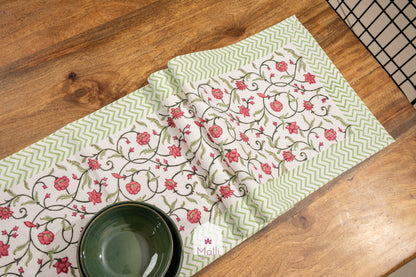 Peach floral jaal with green border - 6 seater runner in canvas cotton