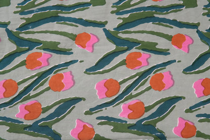 Tulips garden - Pure cotton King / Queen size double bedsheet
