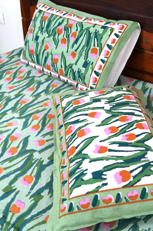 Tulips garden - Pure cotton King / Queen size double bedsheet