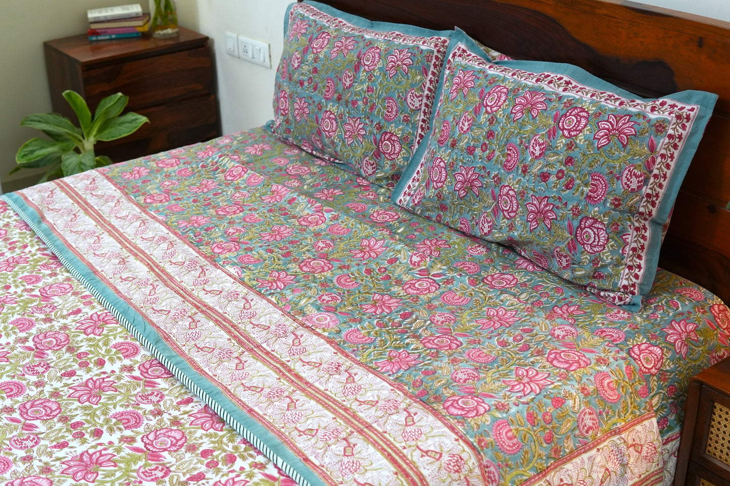 Turquoise royals handblock printed pure mulmul dohar with cotton bedsheet - 4 pieces bedding set (King / Queen Size)