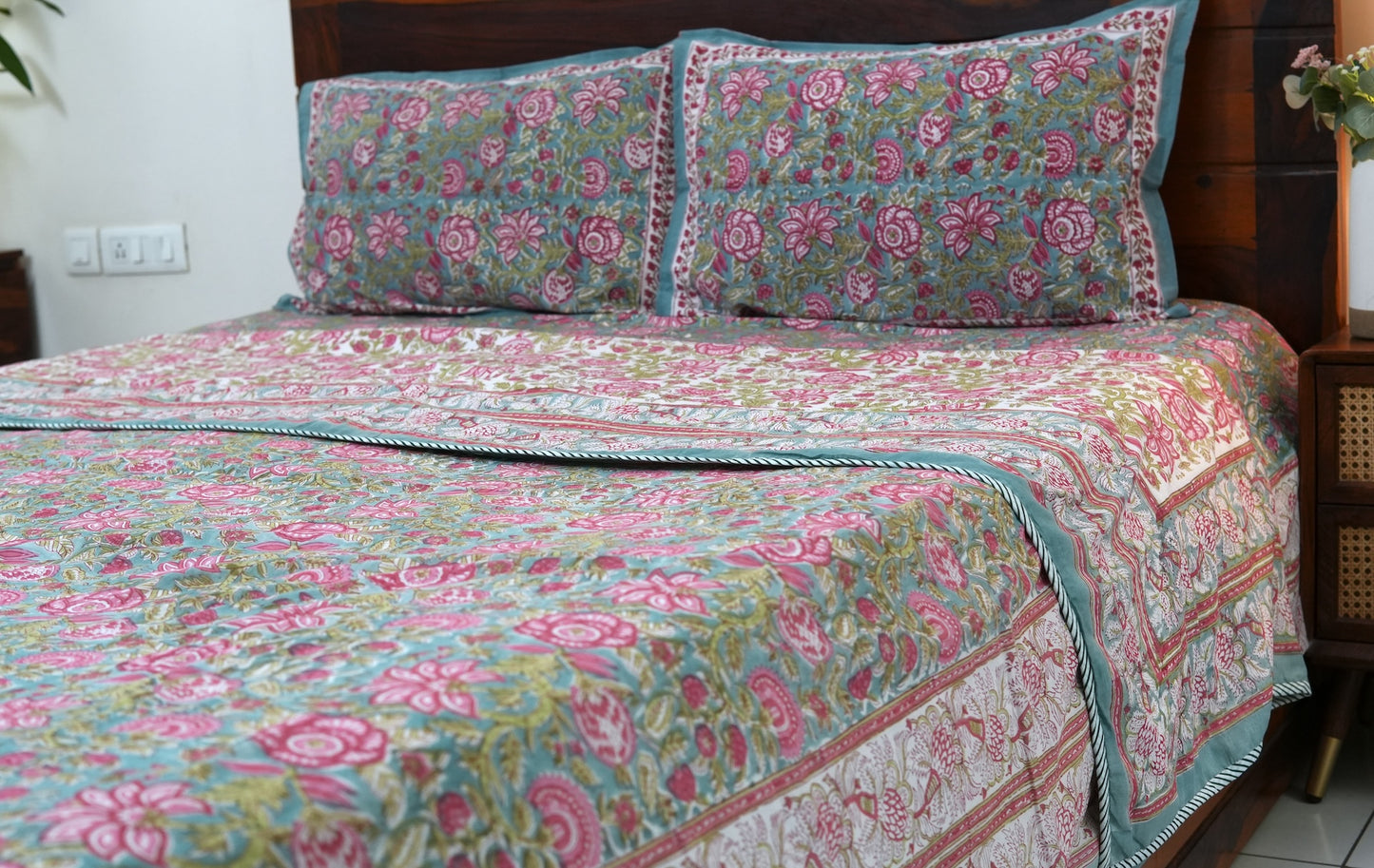Turquoise royals handblock printed pure mulmul dohar with cotton bedsheet - 4 pieces bedding set (King / Queen Size)