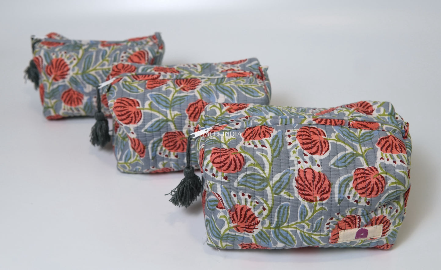 Set of 3 Vanity Pouches - Red poppies on grey