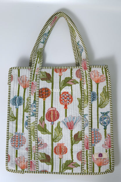 Travel tote bag with zipper closure - Pomegranate garden