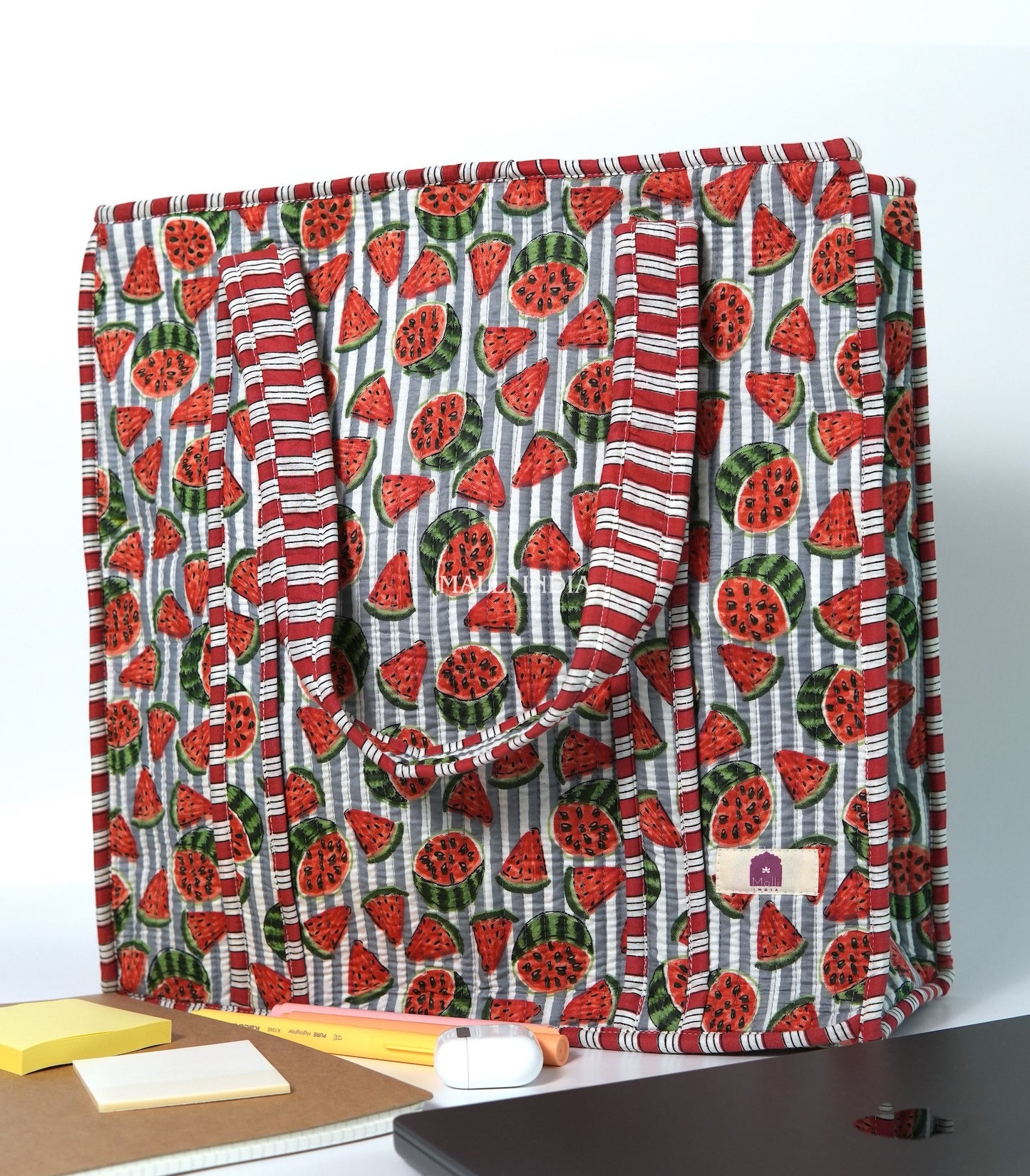 Travel tote bag with zipper closure - Watermelons on grey stripes