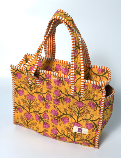 Lunch bag with zipper closure - Pink blossoms on yellow