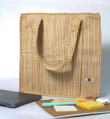 Travel tote bag with zipper closure - Mustard thin stripes