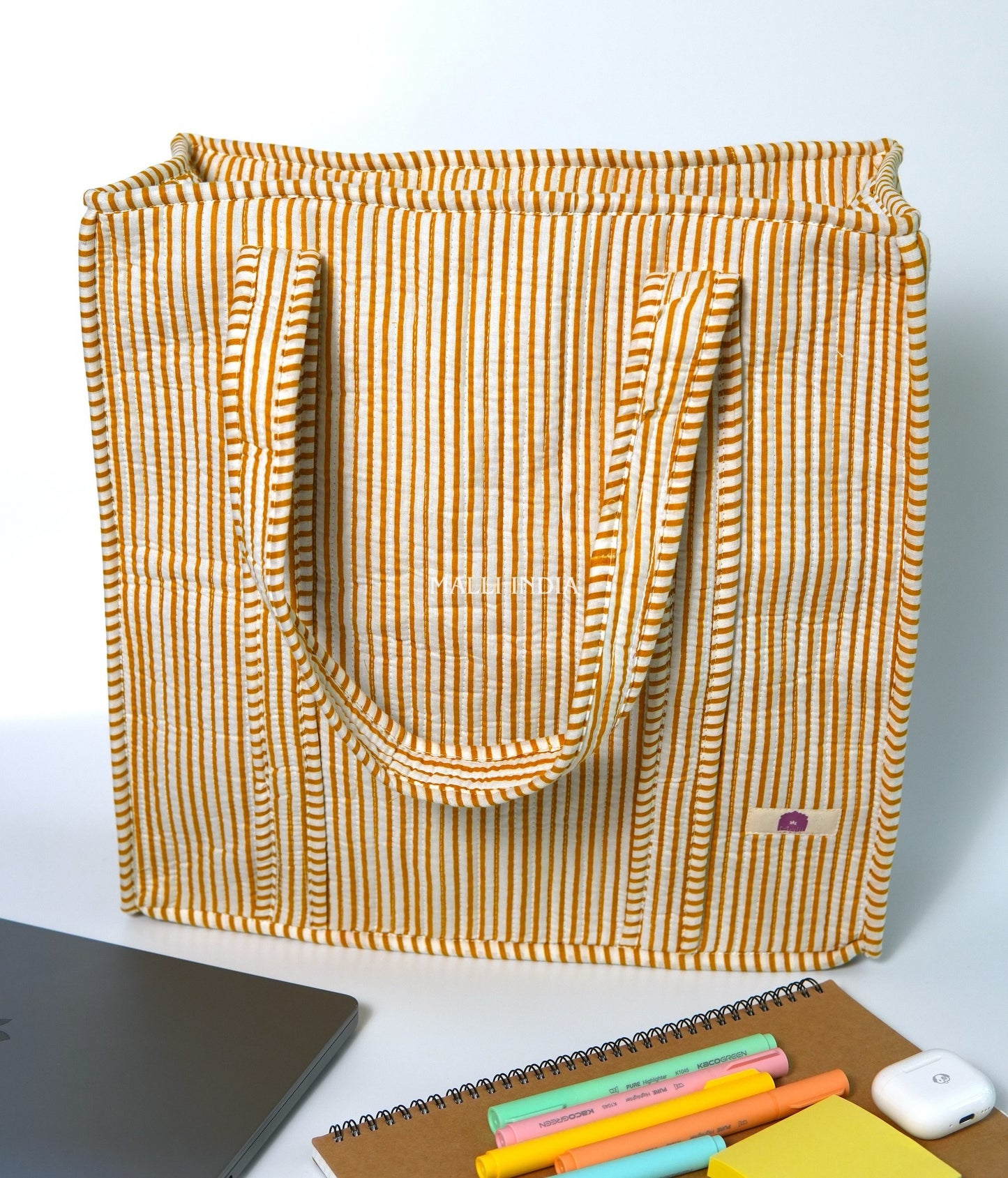 Travel tote bag with zipper closure - Mustard thin stripes