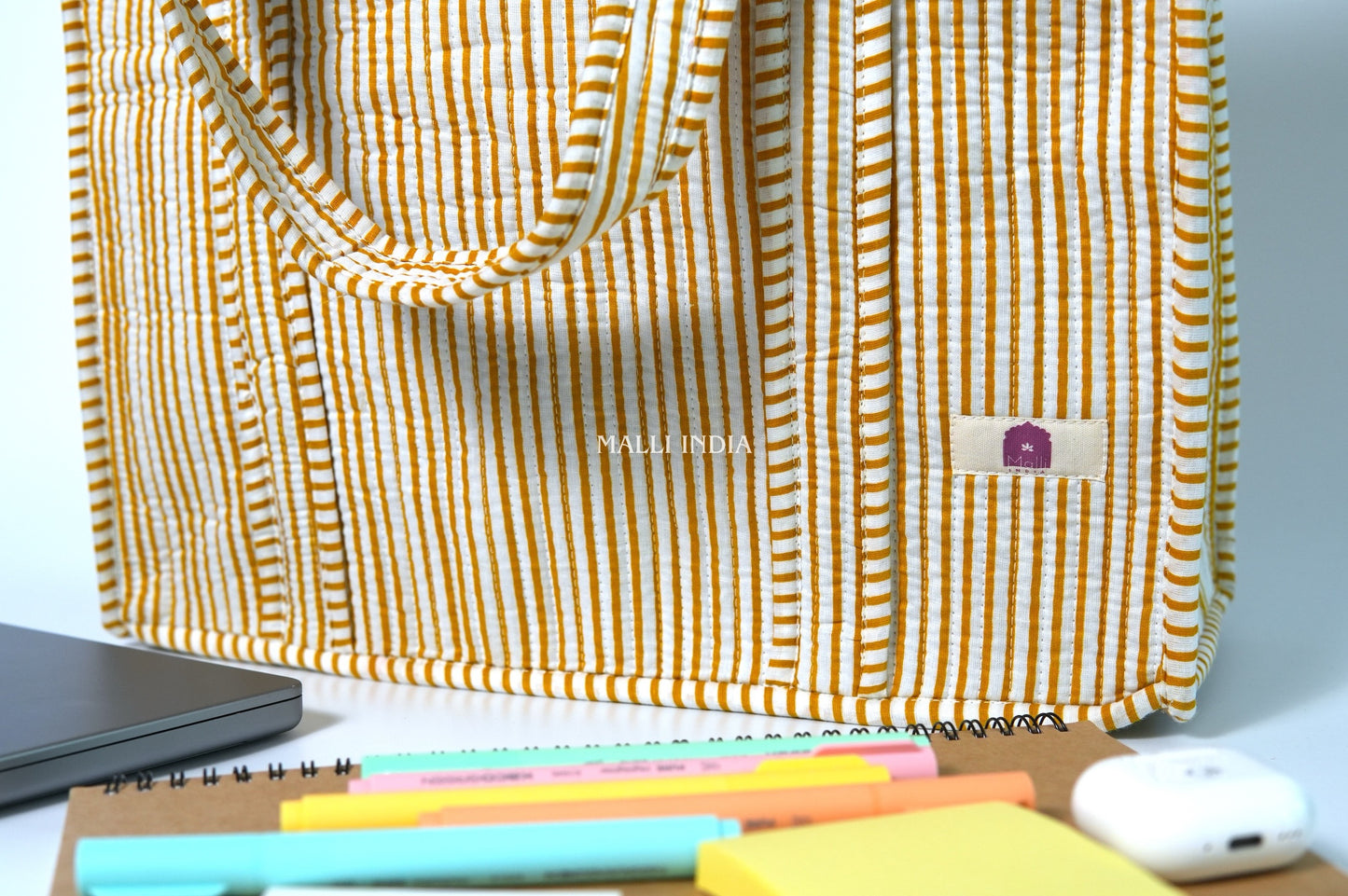 Travel tote bag with zipper closure - Mustard thin stripes