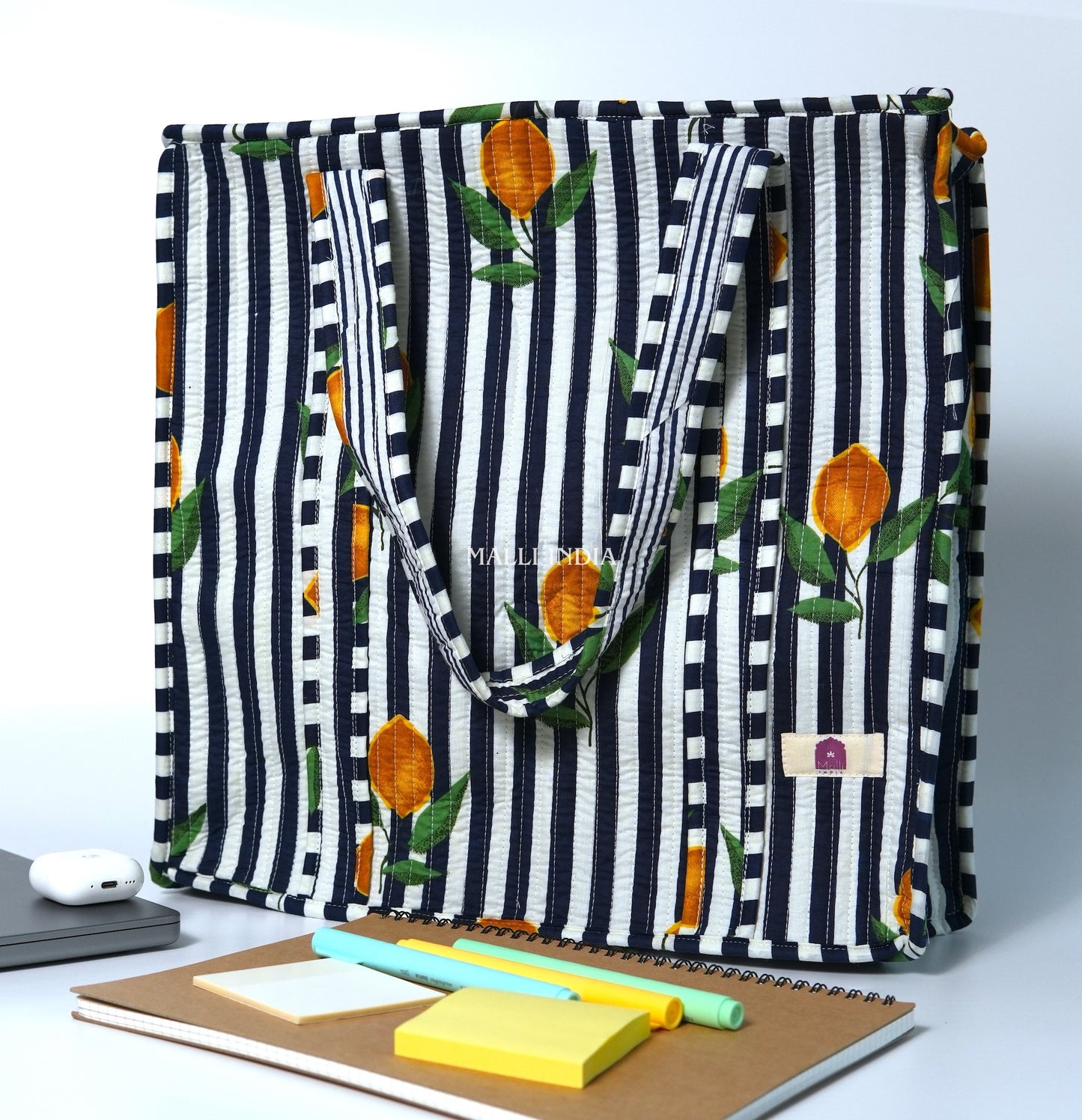 Travel tote bag with zipper closure - Lemons on dark blue stripes