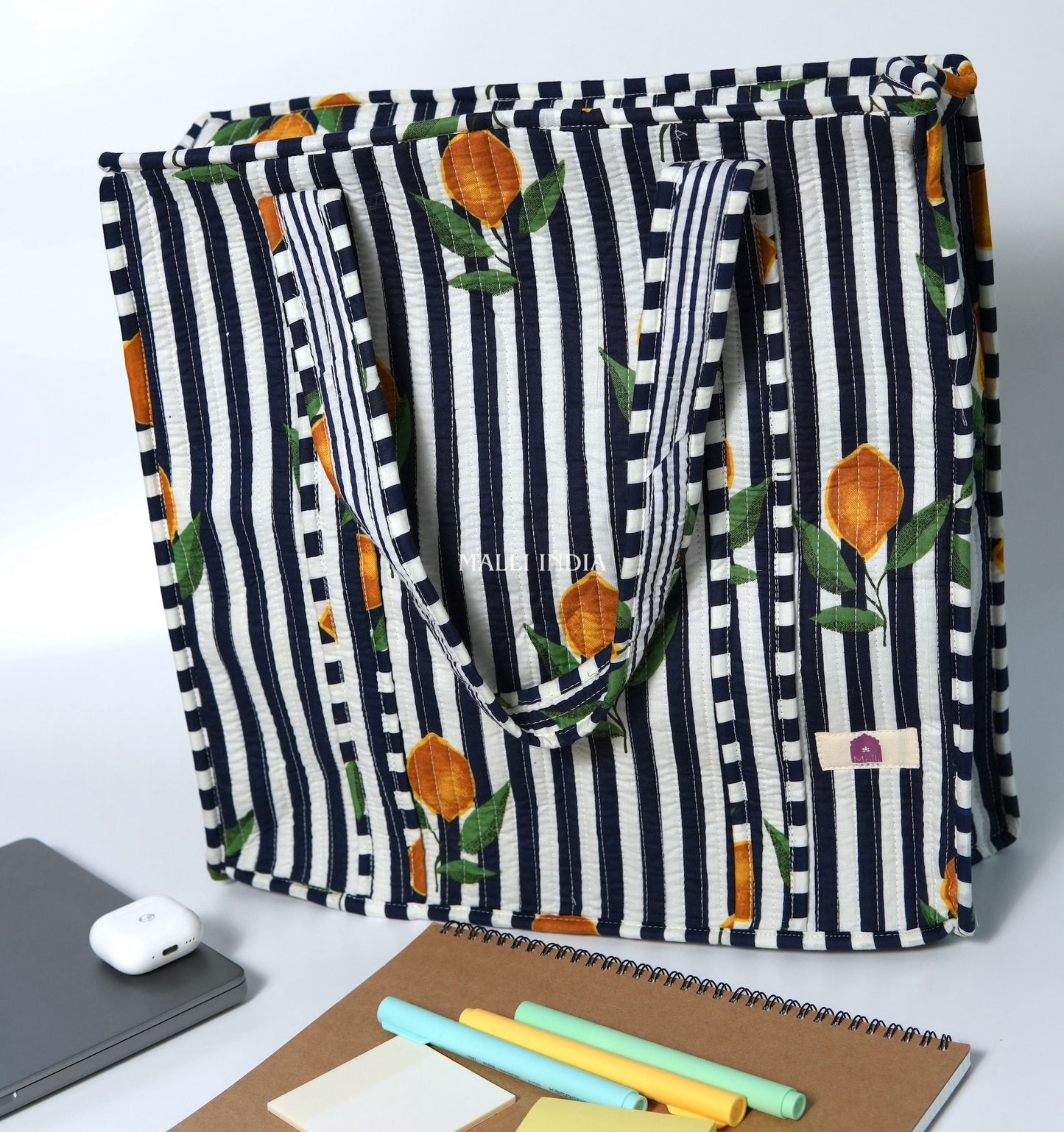 Travel tote bag with zipper closure - Lemons on dark blue stripes