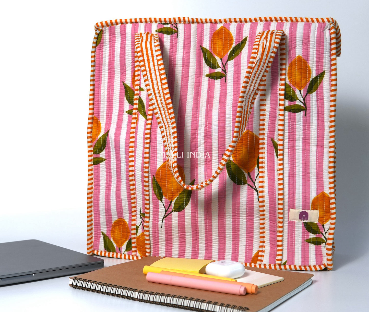 Travel tote bag with zipper closure - Lemons on pink stripes