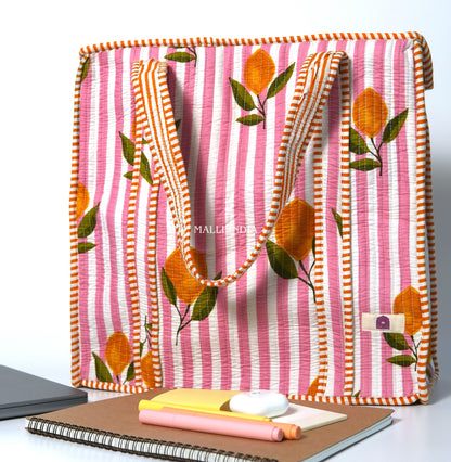Travel tote bag with zipper closure - Lemons on pink stripes