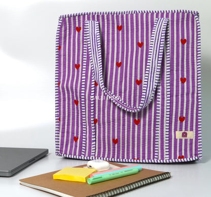 Travel tote bag with zipper closure - Mini hearts on purple stripes