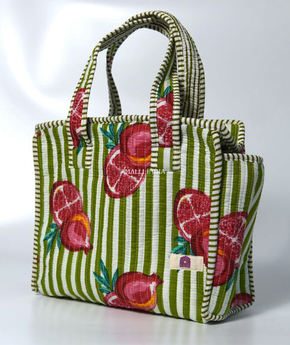 Lunch bag with zipper closure - Pomegranates on green stripes