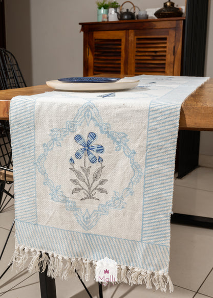 Blue jaal with border - 6 seater runner in slub cotton