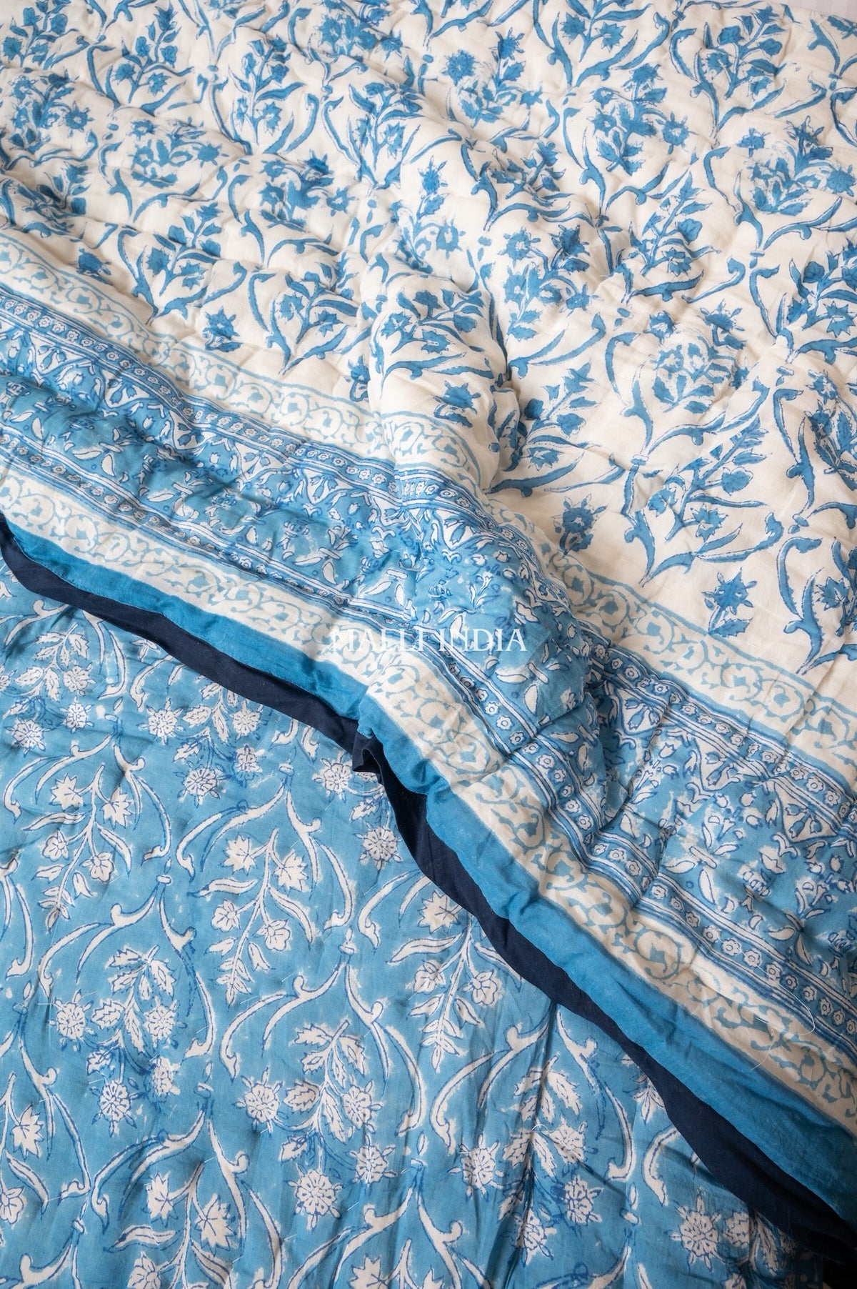 Sky bloom - Handblock printed pure mulmul cotton reversible quilt / Jaipuri rajai