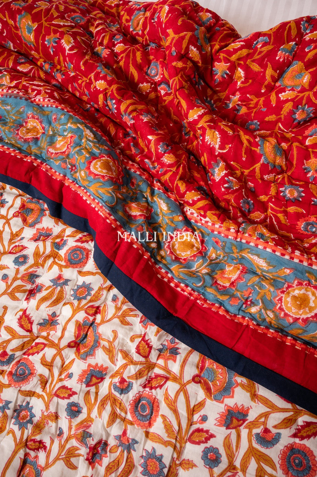 Red blooming gardens - Handblock printed pure mulmul cotton reversible quilt / Jaipuri rajai