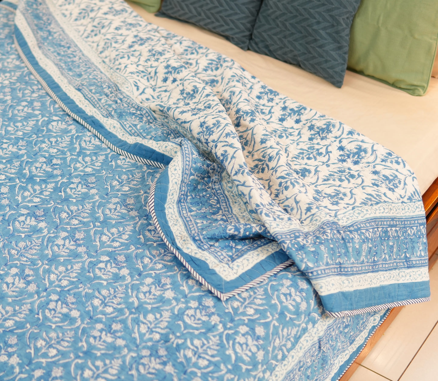 Sky blooms - Handblock printed pure mulmul cotton reversible comforter
